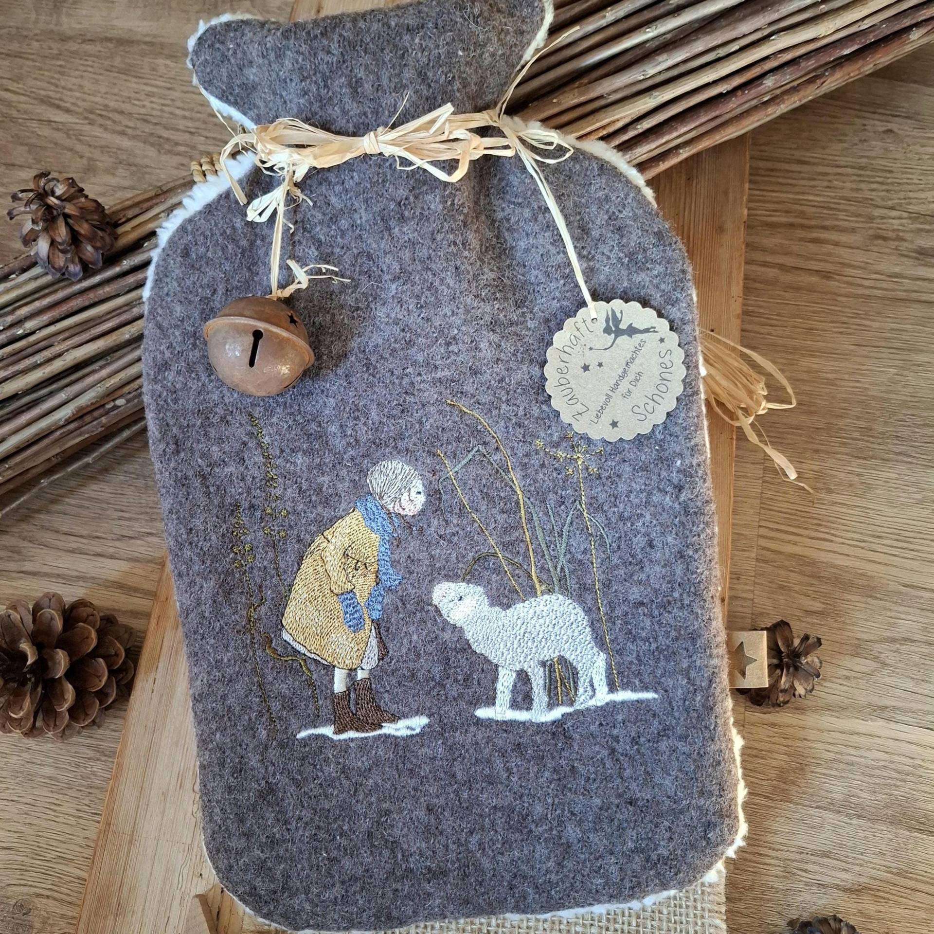 Wärmflasche 100% Schurwolle | Walk Teddyplüsch, Gefüttert Inkl. 2 L Stickmotiv Schaf Acufactum Geschenk Wellness Bauchweh Kinder Wärmflasche 100% Schurwolle | Walk Teddyplüsch, Gefüttert Inkl. 2 L Stickmotiv Schaf Acufactum Geschenk Wellness Bauchweh Kinder von Etsy - MeinZauberhaus