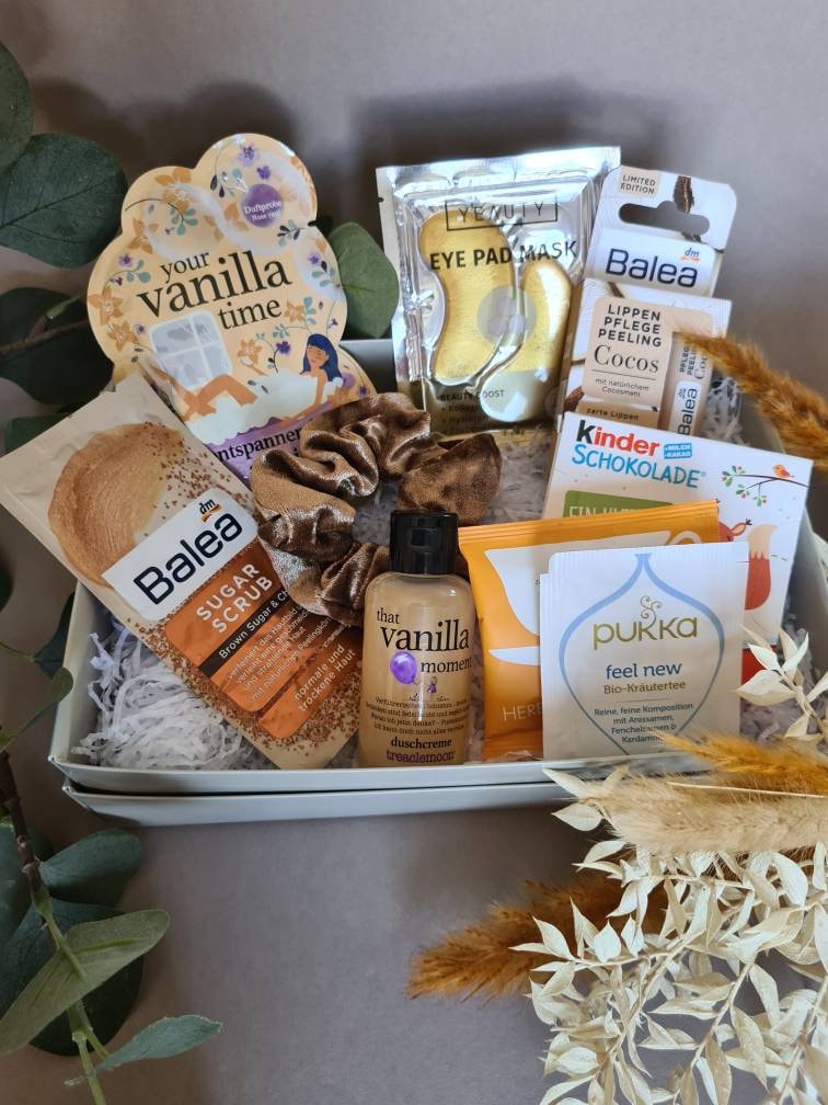 Gold Geschenk Box, Pfelgepaket, Denke An Dich Geschenk, Für Freundin, Geschenkset Zum Geburtstag, Spa Sie, Weihnachten von Etsy - MeliaJewelryShop