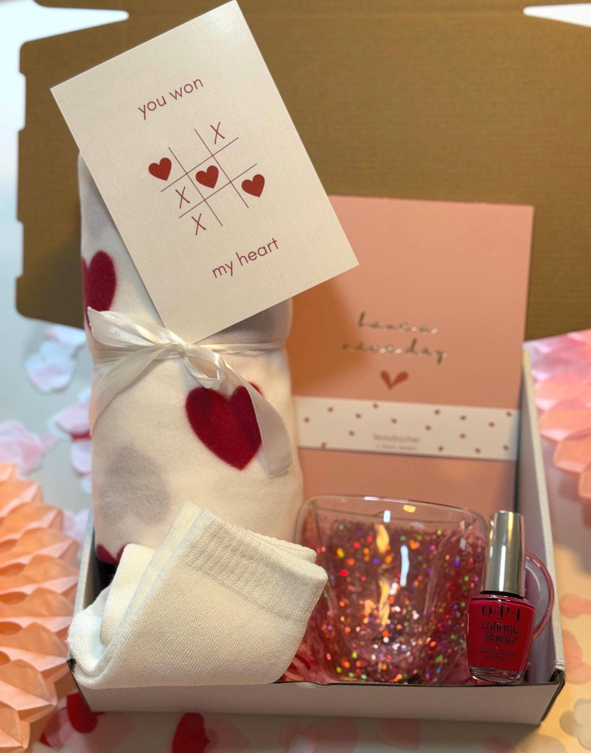 Für Sie Geschenkbox Freundin Frau Wellness Beauty Liebe Spa Geschenkset Notizbuch Valentinstagskarte Giftbox Entspannen Girlfriend Für Sie Geschenkbox Freundin Frau Wellness Beauty Liebe Spa Geschenkset Notizbuch Valentinstagskarte Giftbox Entspannen Girlfriend von Etsy - MellowsBoxDE