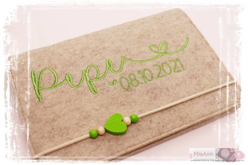 U-Heft Hülle Filz Herz Junge Mädchen Personalisiert Herz Beige Grün Bestickt Impfpassfach U-Heft Hülle Filz Herz Junge Mädchen Personalisiert Herz Beige Grün Bestickt Impfpassfach von Etsy - MiaAnin