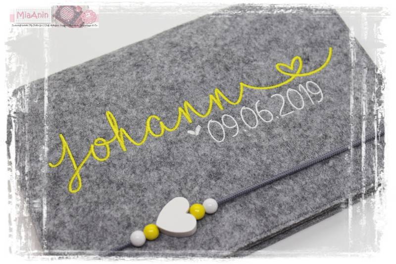 U-Heft Hülle Filz Herz Junge Mädchen Personalisiert Herz Gelb Bestickt Impfpass U-Heft Hülle Filz Herz Junge Mädchen Personalisiert Herz Gelb Bestickt Impfpass von Etsy - MiaAnin