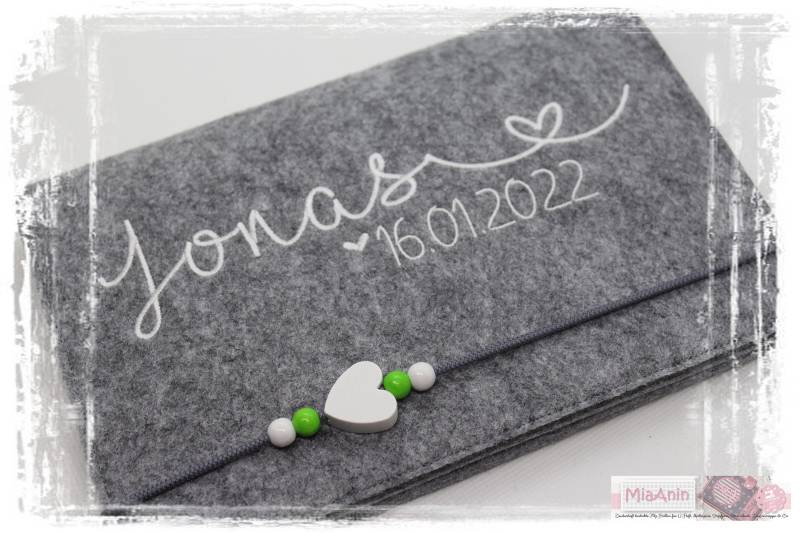U-Heft Hülle Filz Herz Junge Mädchen Personalisiert Herz Grün Bestickt Apfelgrün Baby Mama U-Heft Hülle Filz Herz Junge Mädchen Personalisiert Herz Grün Bestickt Apfelgrün Baby Mama von Etsy - MiaAnin