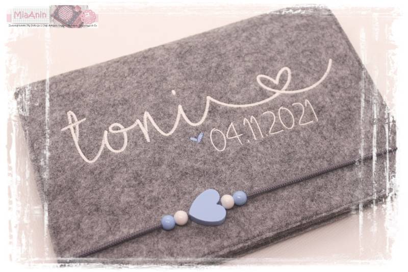 U-Heft Hülle Filz Herz Junge Mädchen Personalisiert Herz Hellblau Bestickt U-Heft Hülle Filz Herz Junge Mädchen Personalisiert Herz Hellblau Bestickt von Etsy - MiaAnin