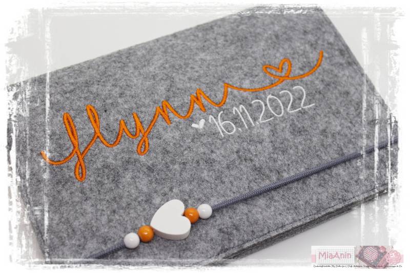 U-Heft Hülle Filz Herz Junge Mädchen Personalisiert Herz Orange Bestickt Impfpass U-Heft Hülle Filz Herz Junge Mädchen Personalisiert Herz Orange Bestickt Impfpass von Etsy - MiaAnin