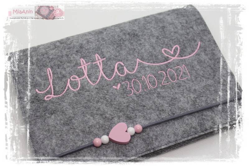 U-Heft Hülle Filz Herz Junge Mädchen Personalisiert Herzbesticktrosa Baby U-Heft Hülle Filz Herz Junge Mädchen Personalisiert Herzbesticktrosa Baby von Etsy - MiaAnin