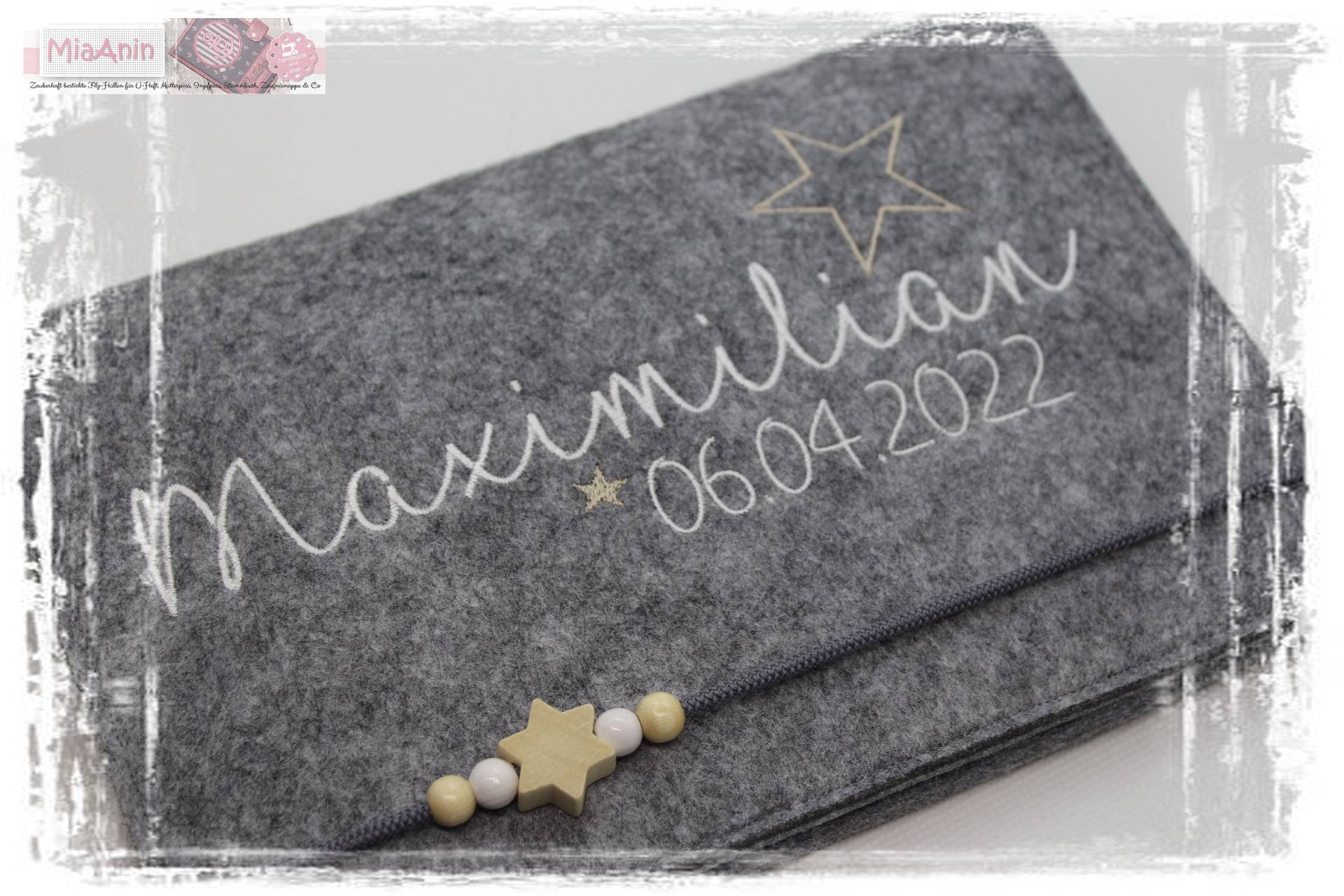 U-Heft Hülle Filz Herz Junge Mädchen Personalisiert Stern Weiß Natur Bestickt Impfpass von Etsy - MiaAnin