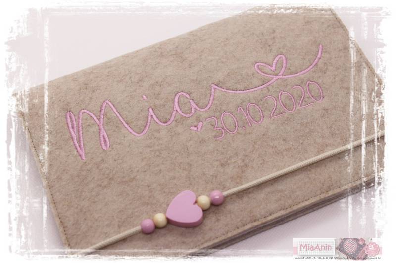 U-Heft Hülle Filz Herz Mädchen Personalisiert Herz Beige Rosa Bestickt Impfpassfach U-Heft Hülle Filz Herz Mädchen Personalisiert Herz Beige Rosa Bestickt Impfpassfach von Etsy - MiaAnin