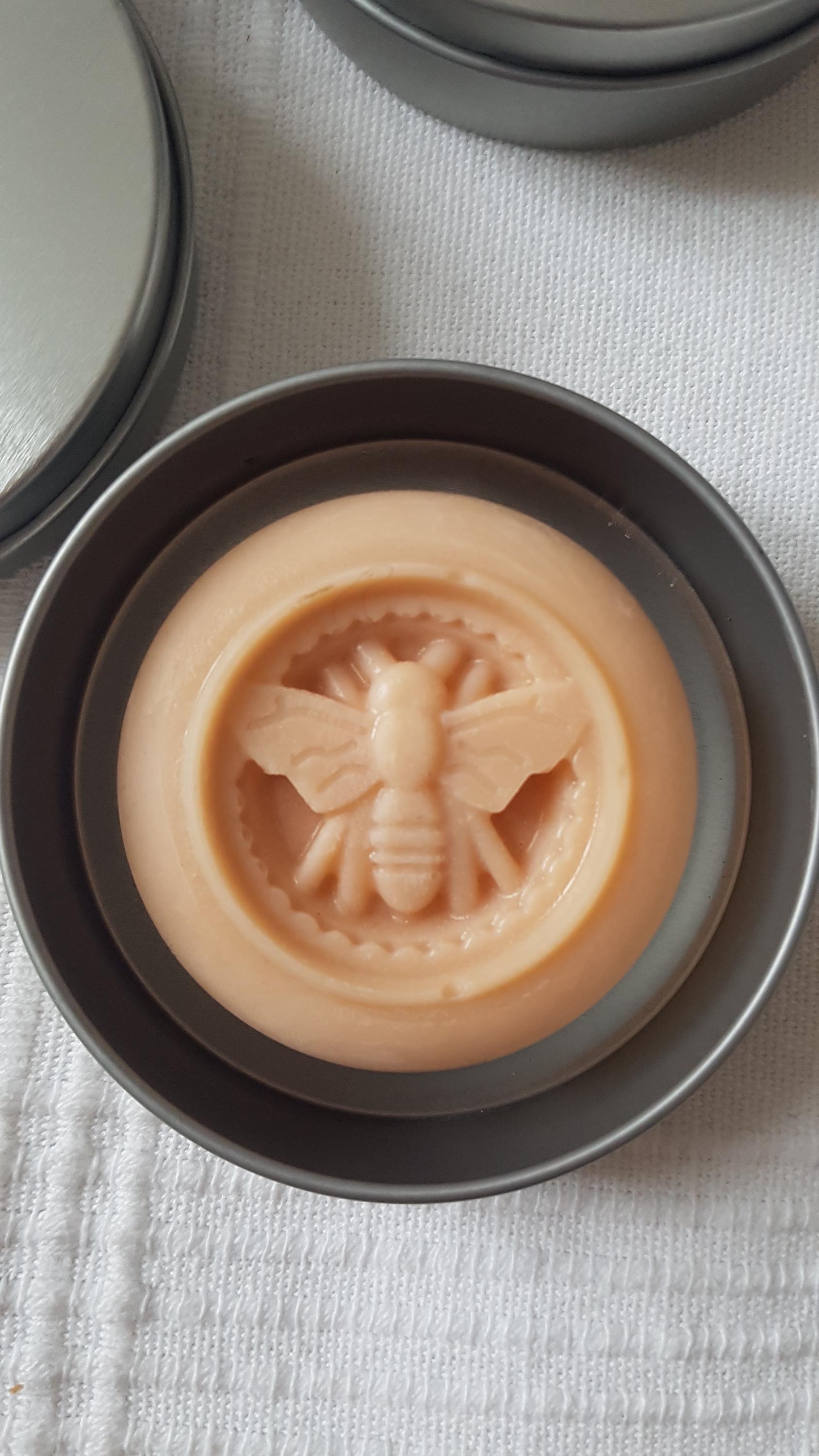Massage Bar Mit Kakao Und Vanille Duft, Kakaobutter, Entspannung Pur Auch Als Schönes Geschenk Massage Bar Mit Kakao Und Vanille Duft, Kakaobutter, Entspannung Pur Auch Als Schönes Geschenk von Etsy - MiaCaroDesign