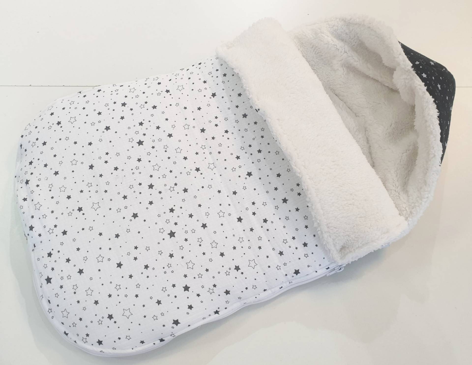 Fußsack Wattiert Für Die Babyschale, .. Kinderwagen Von Atelier Miamia von Etsy - MiaMiaAtelier