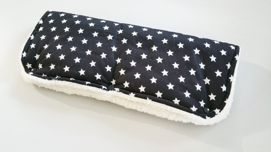 Kinderwagenmuff Schwarz Weiße Sterne 3 Von Atelier Miamia von Etsy - MiaMiaAtelier