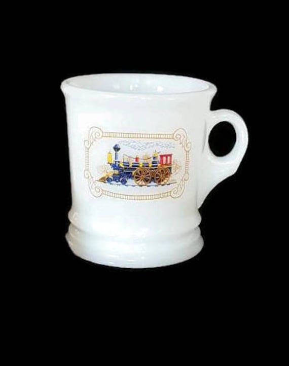 Vintage Avon Train Rasierbecher 1960Er Jahre Milchglas Steam Lokomotive Vintage Avon Train Rasierbecher 1960Er Jahre Milchglas Steam Lokomotive von Etsy - Midcenturymugs