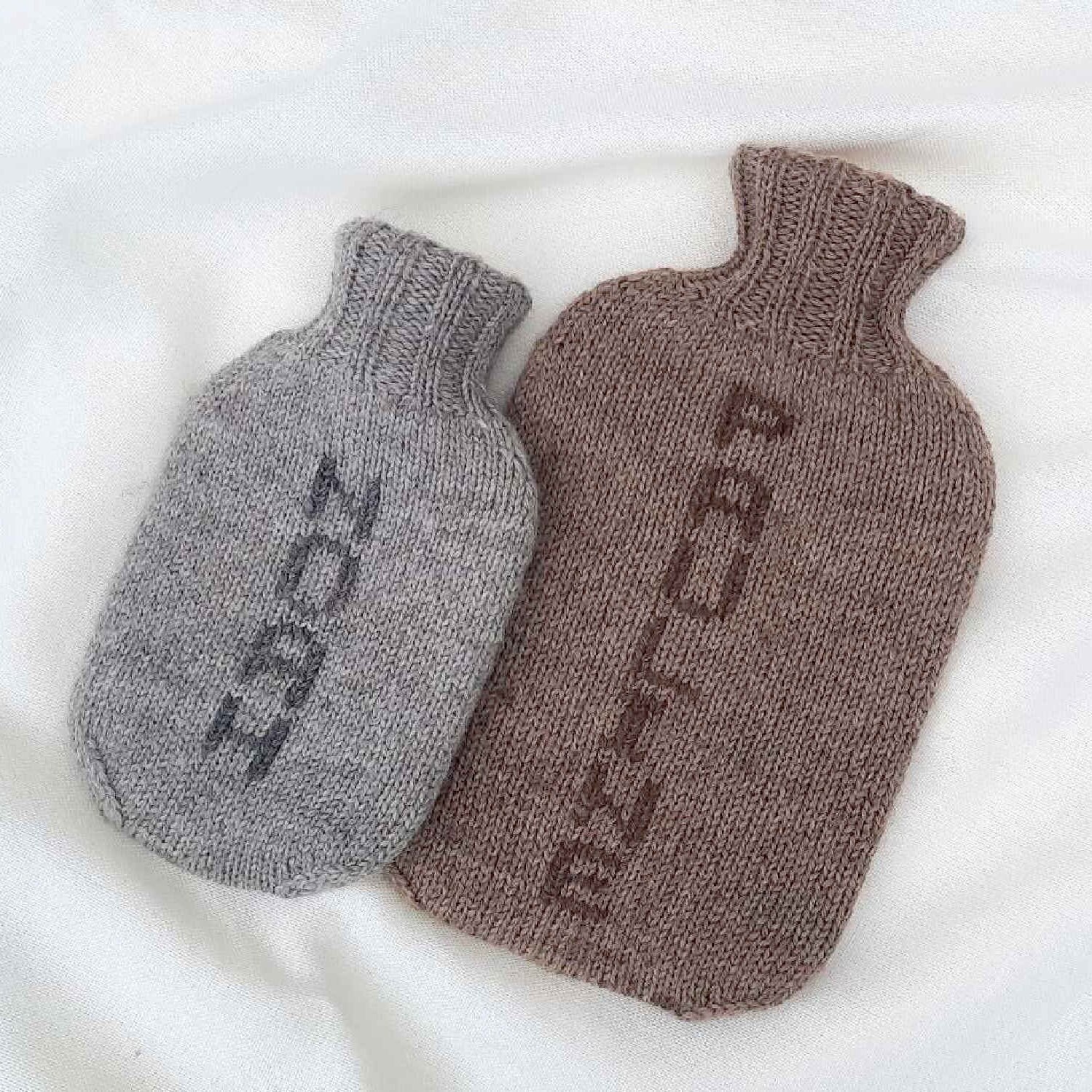 Wärmflasche Mit Namen, Aus Weicher Merinowolle, Handgestrickt in Deutschland, Persönliches Weihnachtsgeschenk Wärmflasche Mit Namen, Aus Weicher Merinowolle, Handgestrickt in Deutschland, Persönliches Weihnachtsgeschenk von Etsy - MilicaMade