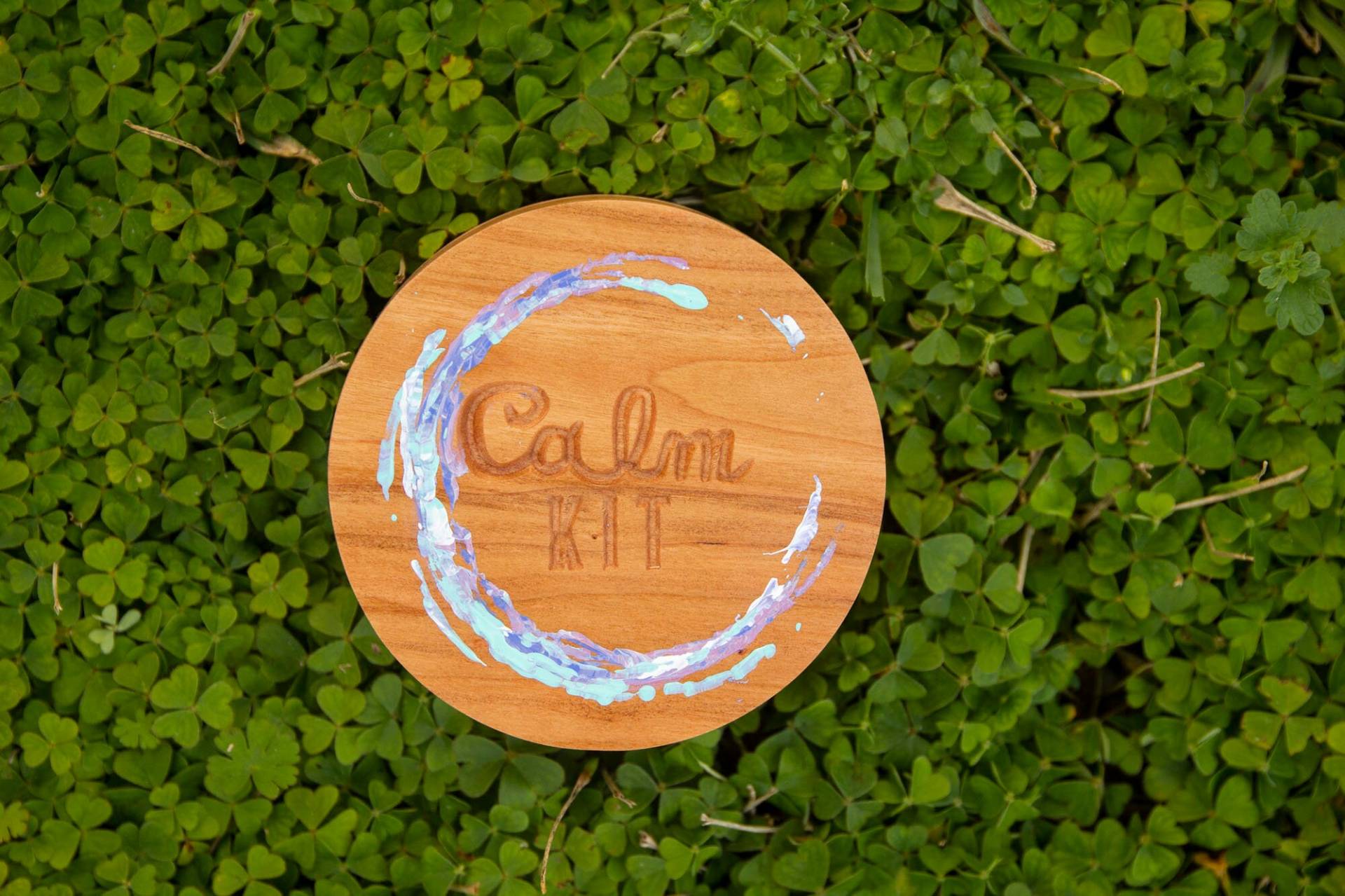 Calm Kit, Selbstgemachter Lavendar Playdough in Dose, Rock, Gemalte Stoffkunst, Spruch Auf Handgemachtem Papier Custom Cherry Wood Mandala Box von Etsy - MilltownMakers