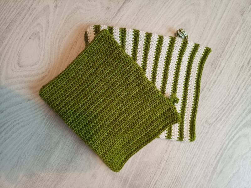 Selbstgehäkelte Waschhandschuhe, Waschlappen Für Kinder Und Erwachsene Selbstgehäkelte Waschhandschuhe, Waschlappen Für Kinder Und Erwachsene von Etsy - MimiFellner