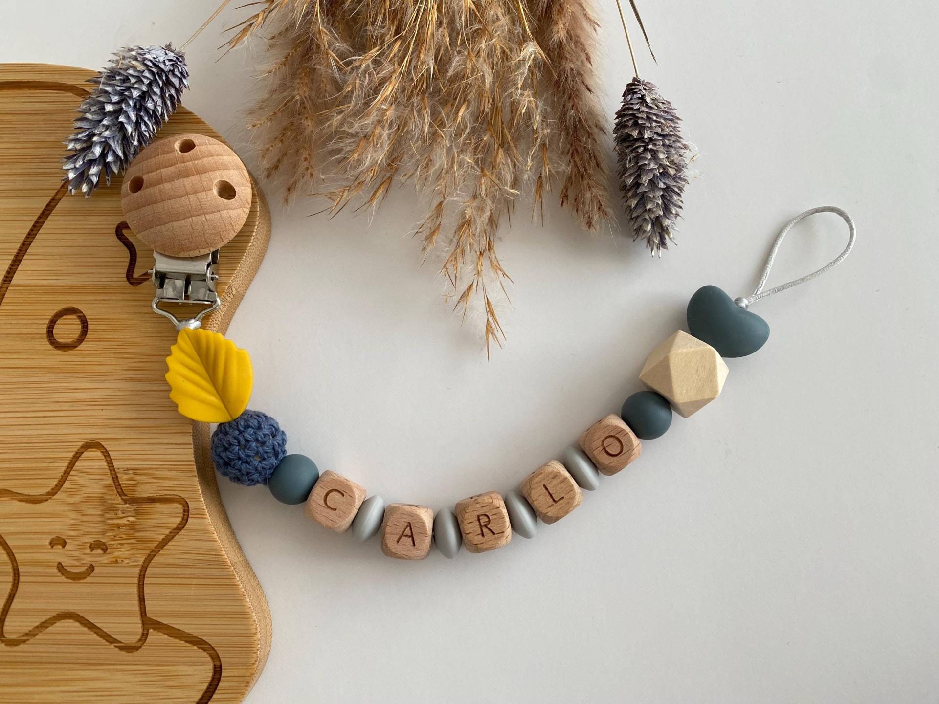 Schnullerkette | Personalisiert Junge Mädchen Geburtsgeschenk Mit Namen Einzigartiges Geschenk Babygeschenk Schnullerkette | Personalisiert Junge Mädchen Geburtsgeschenk Mit Namen Einzigartiges Geschenk Babygeschenk von Etsy - MindfulWallDesigns
