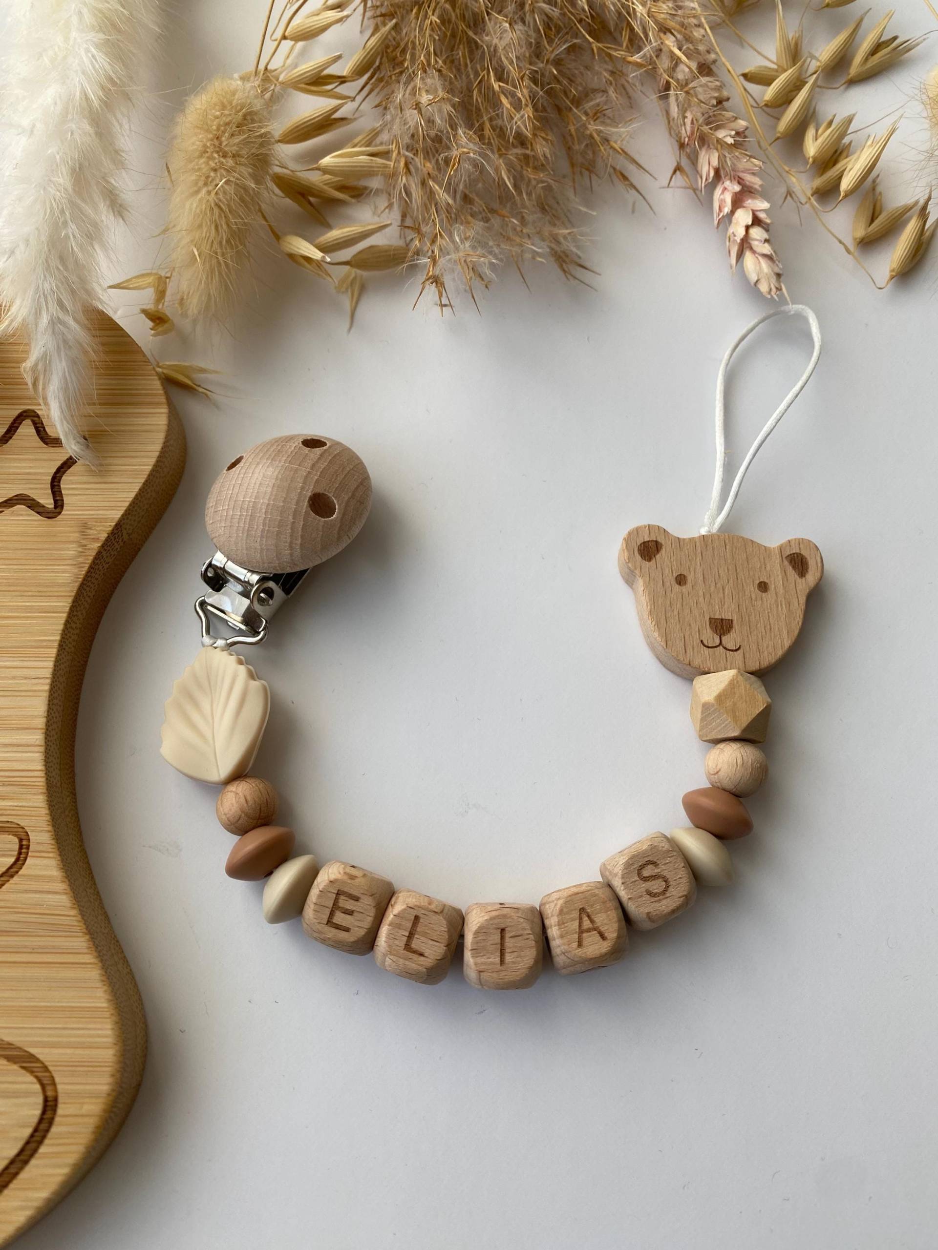 Schnullerkette Bär | Mulltuch Personalisiert Junge Mädchen Geburtsgeschenk Mit Namen Einzigartiges Geschenk von Etsy - MindfulWallDesigns