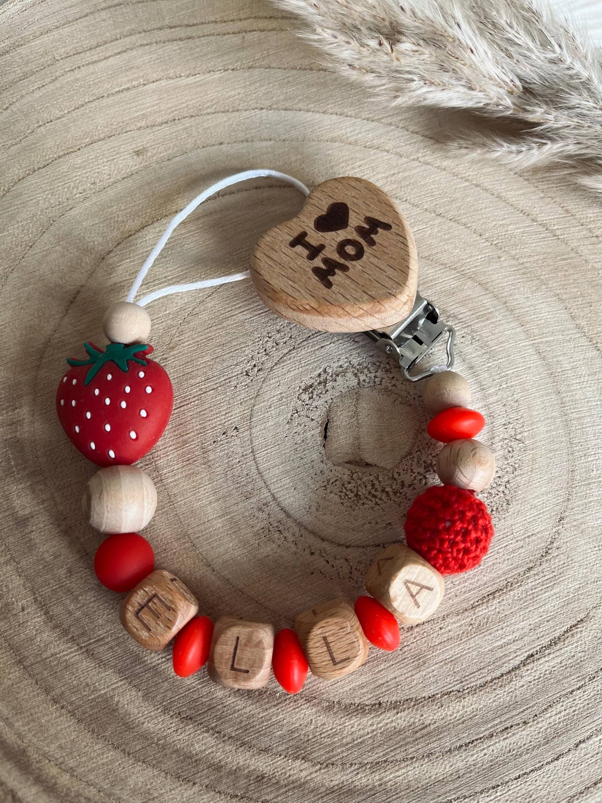 Schnullerkette Mit Name, Rot, Erdbeere Personalisierbar Holz Und Silikon von Etsy - Minileebaby