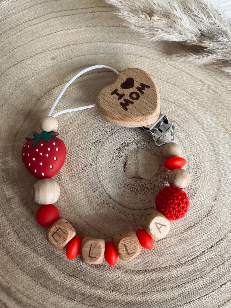 Schnullerkette Mit Name, Rot, Erdbeere Personalisierbar Holz Und Silikon von Etsy - Minileebaby
