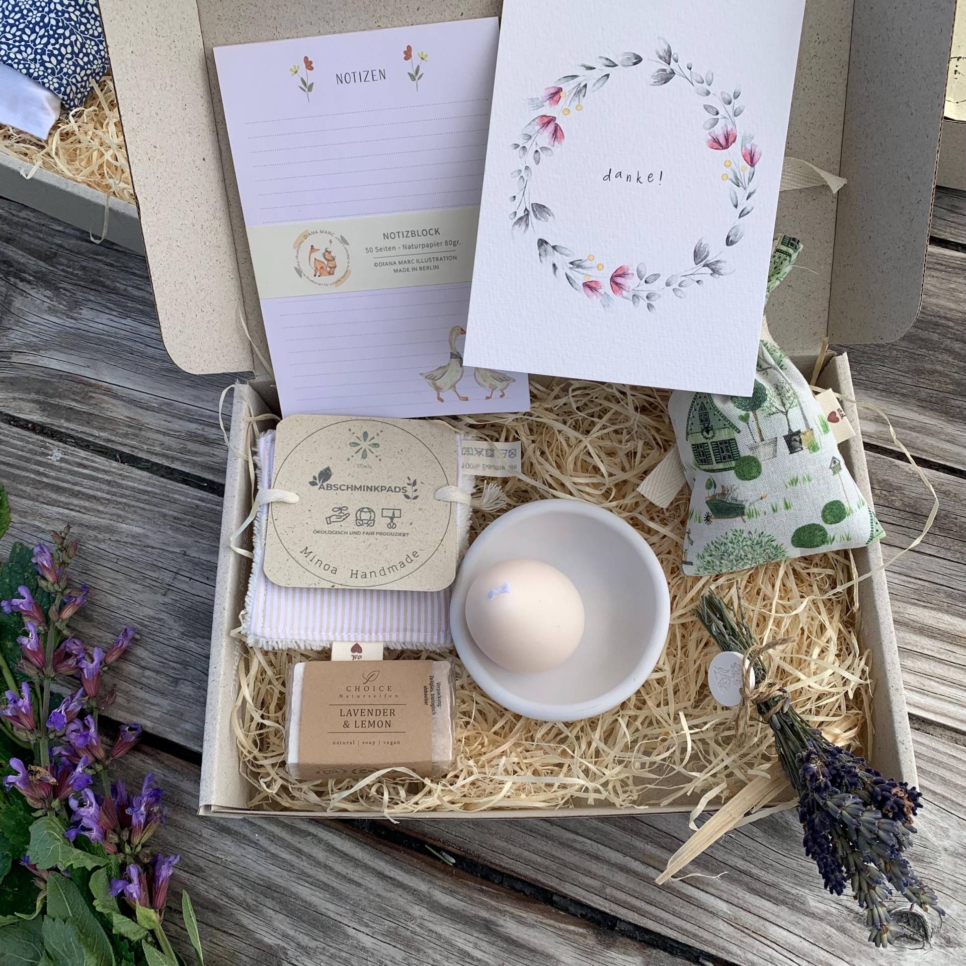 Geschenkbox Vi Kleine Auszeit von Etsy - MinoaHandmade