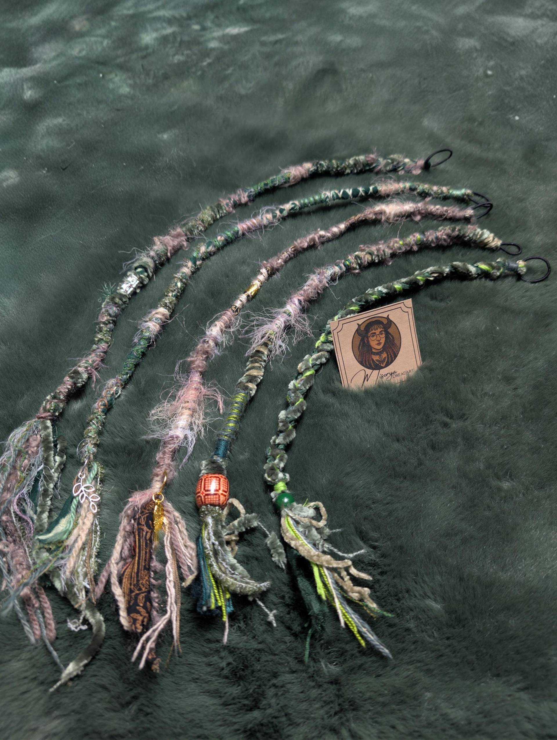 Dreadwrap Haargummi Temporäre Dreadlock Verlängerungs Boho Festival Natur Witchy Wald Vibes Dreadwrap Haargummi Temporäre Dreadlock Verlängerungs Boho Festival Natur Witchy Wald Vibes von Etsy - MisoryaCreations