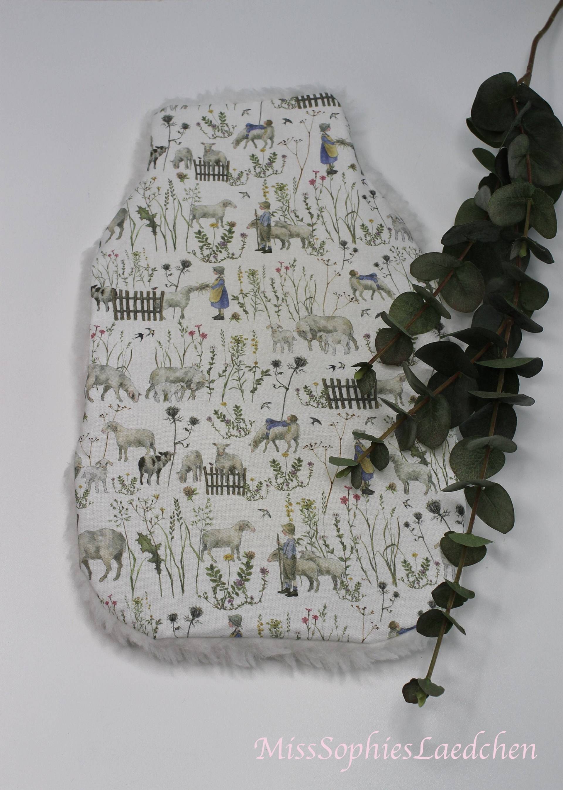 Wärmflaschenbezug, Motiv Sommerkinder Schafe Von Daniela Drescher, Bezug Für Wärmflasche, Sommer Wärmflaschenbezug, Motiv Sommerkinder Schafe Von Daniela Drescher, Bezug Für Wärmflasche, Sommer von Etsy - MissSophiesLaedchen