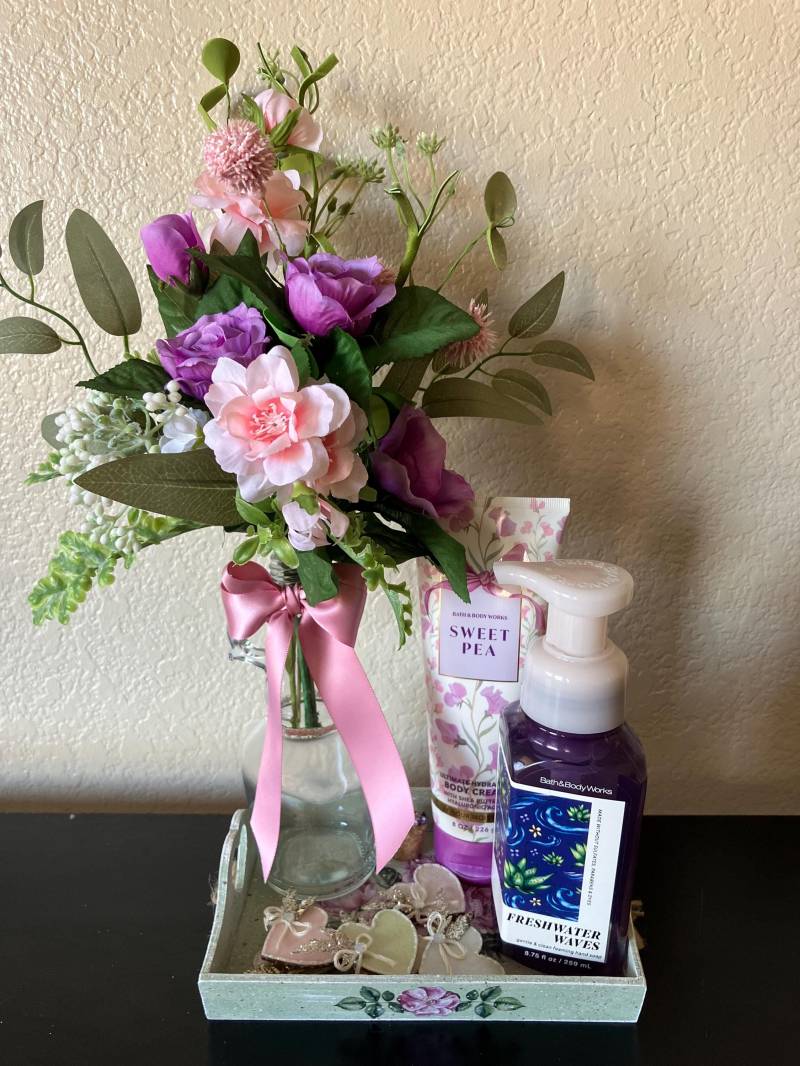 Geschenk Für Mama Geburtstagsgeschenk Sie Pflegepaket Gute Besserung Spa-Geschenk Alles Zum Geburtstag Ich Denke An Sie Frauen Spa-Geschenk-Set von Etsy - MissStaciS