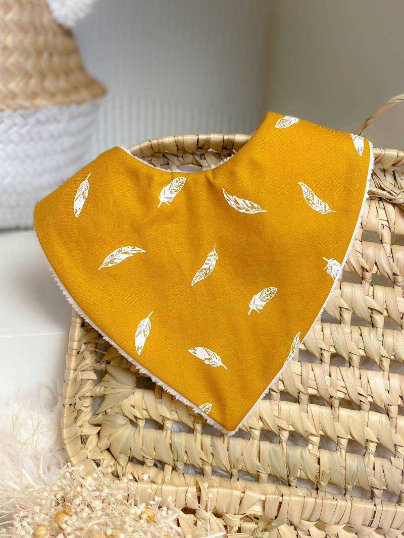 Senfgelbes Bandana-Lätzchen Mit Federn von Etsy - Moejune