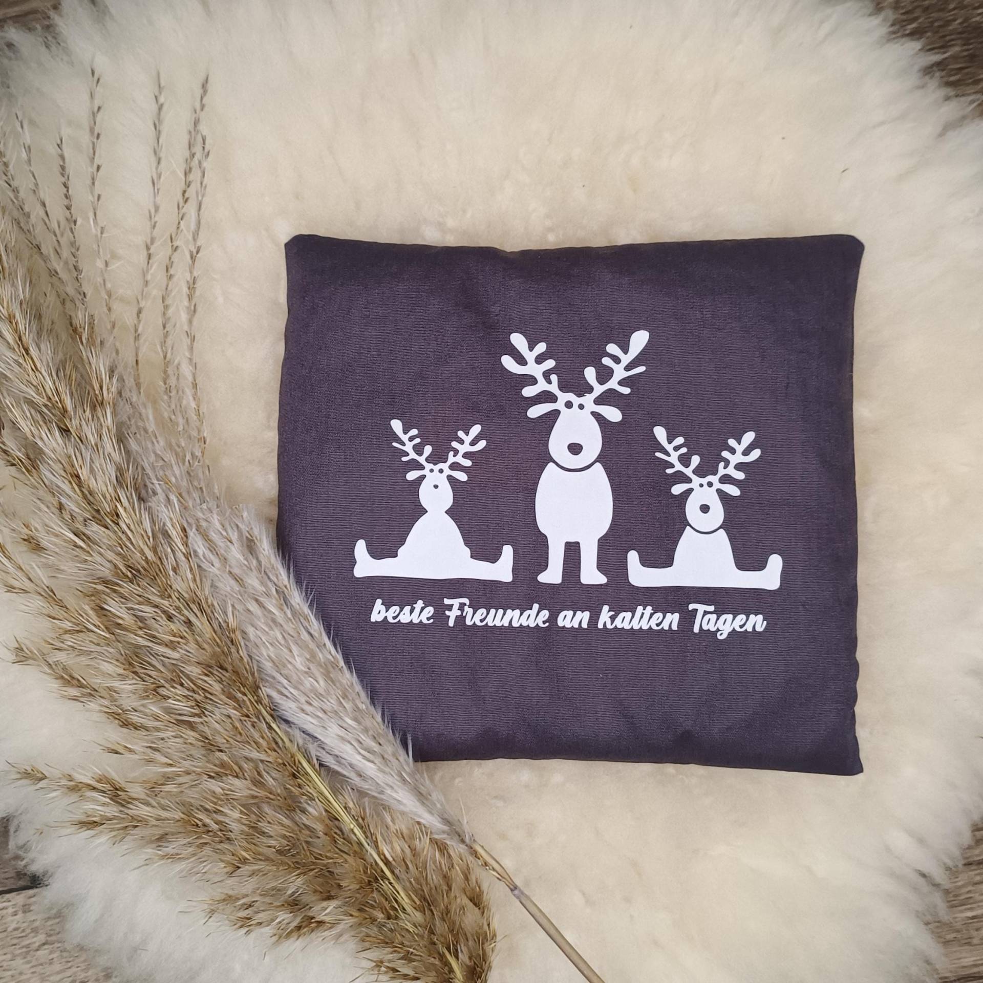 Kleine Körnerkissen - Special Edition „Warme Freunde An Kalten Tagen" | Handgemachtes Wärmekissen Mit Spruch Kleine Körnerkissen - Special Edition „Warme Freunde An Kalten Tagen" | Handgemachtes Wärmekissen Mit Spruch von Etsy - MoiraLouArt