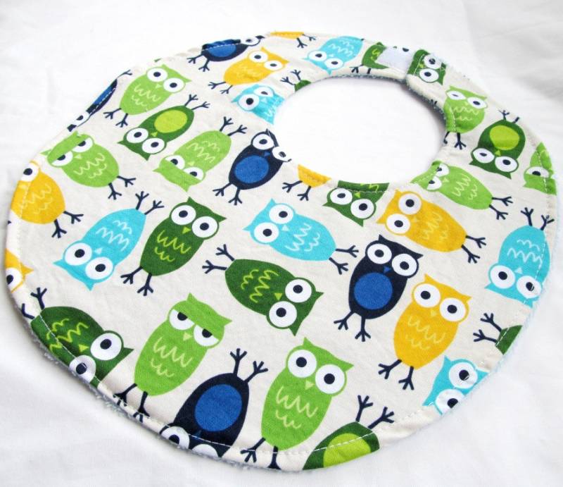 Baby Lätzchen Für Jungen - Eulen in Blau Baumwolle Mit Frottee Rückseite von Etsy - MomNMiaDesigns