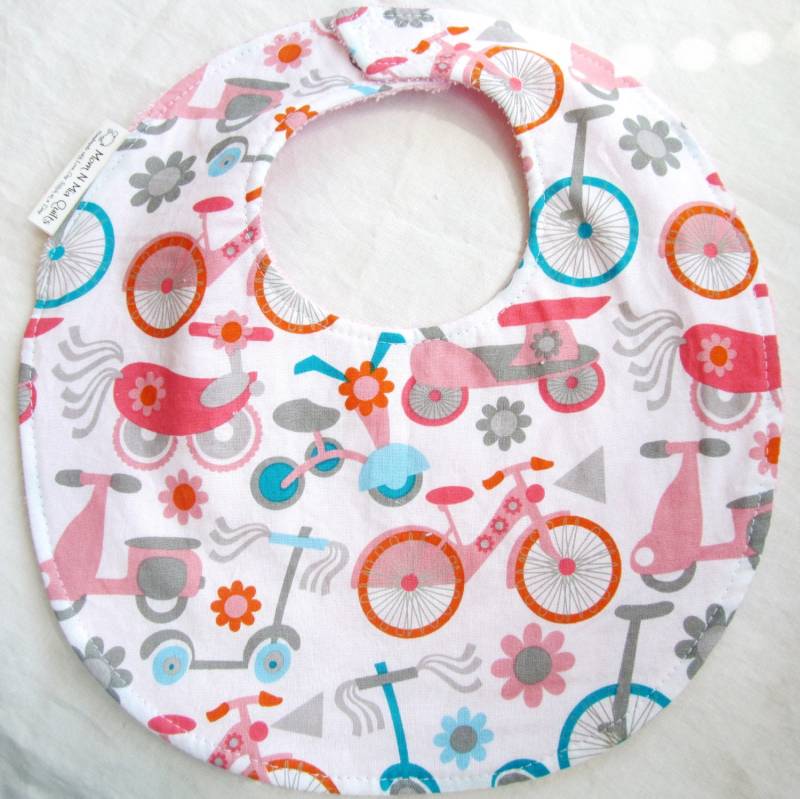 Baby Mädchen Lätzchen Oder Kleinkind - Fahrrad Und Motorroller Pink, Koralle, Aqua, Grau Rot Druck Baumwoll-Lätzchen Mit Frottee Rückseite von Etsy - MomNMiaDesigns