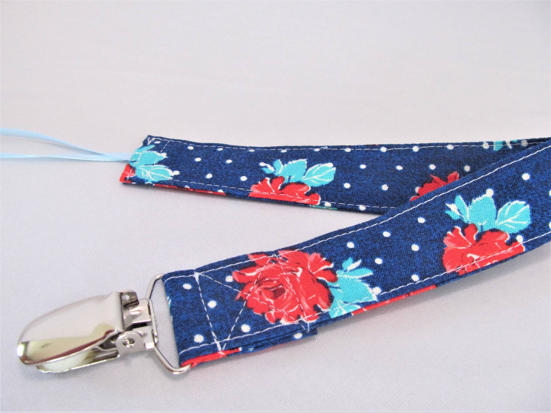 Universeller Stoff Schnuller- & Spielzeugclip - Rosen in Rot, Blaugrün Und Blau Schnullerclip, Spielzeugclip, Binkyclip, Geschenk Zur Geburt von Etsy - MomNMiaDesigns