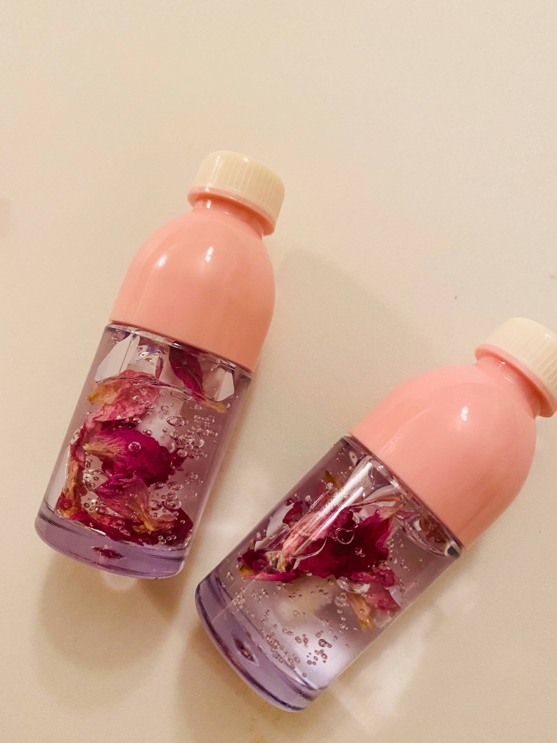 Rose Pedals, Lipgloss, Transparenter Nicht Klebrig, Feuchtigkeitsspender, Valentinstag Rose Pedals, Lipgloss, Transparenter Nicht Klebrig, Feuchtigkeitsspender, Valentinstag von Etsy - Mommybellasoapbars