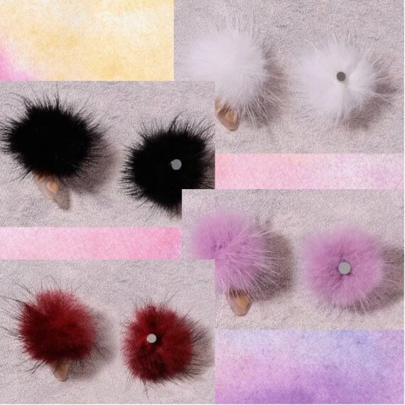 Flauschiger Nagelanhänger, Pom Nail Charm, Fluffy Magnet Abnehmbarer Nagel Pink, Weiß, Rot, Schwarz, Kawaii Charm Flauschiger Nagelanhänger, Pom Nail Charm, Fluffy Magnet Abnehmbarer Nagel Pink, Weiß, Rot, Schwarz, Kawaii Charm von Etsy - MonarchyandCo