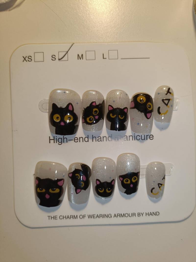 Black Cat Press-On Nails | Cute Eye Magnetic Short Reusable False Handmade Kawaii Halloween Or Everyday von Etsy - Mondpoesie