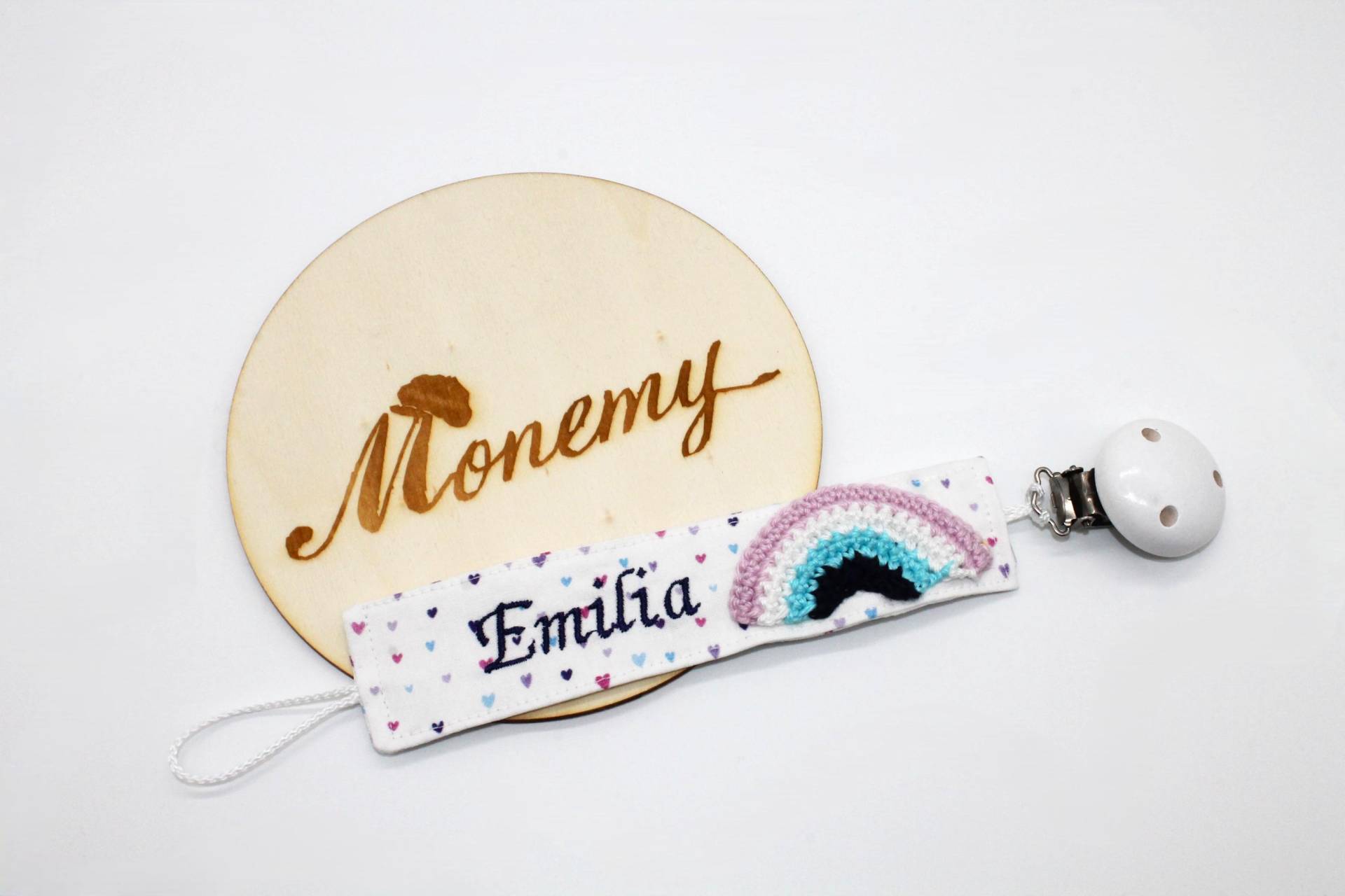 Schnullerband Weiß Herzchen Regenbogen Mit Namen Personalisiert/Schnullerhalter Schnullerkette Geschenk Zur Geburt Schnullerband Weiß Herzchen Regenbogen Mit Namen Personalisiert/Schnullerhalter Schnullerkette Geschenk Zur Geburt von Etsy - Monemy