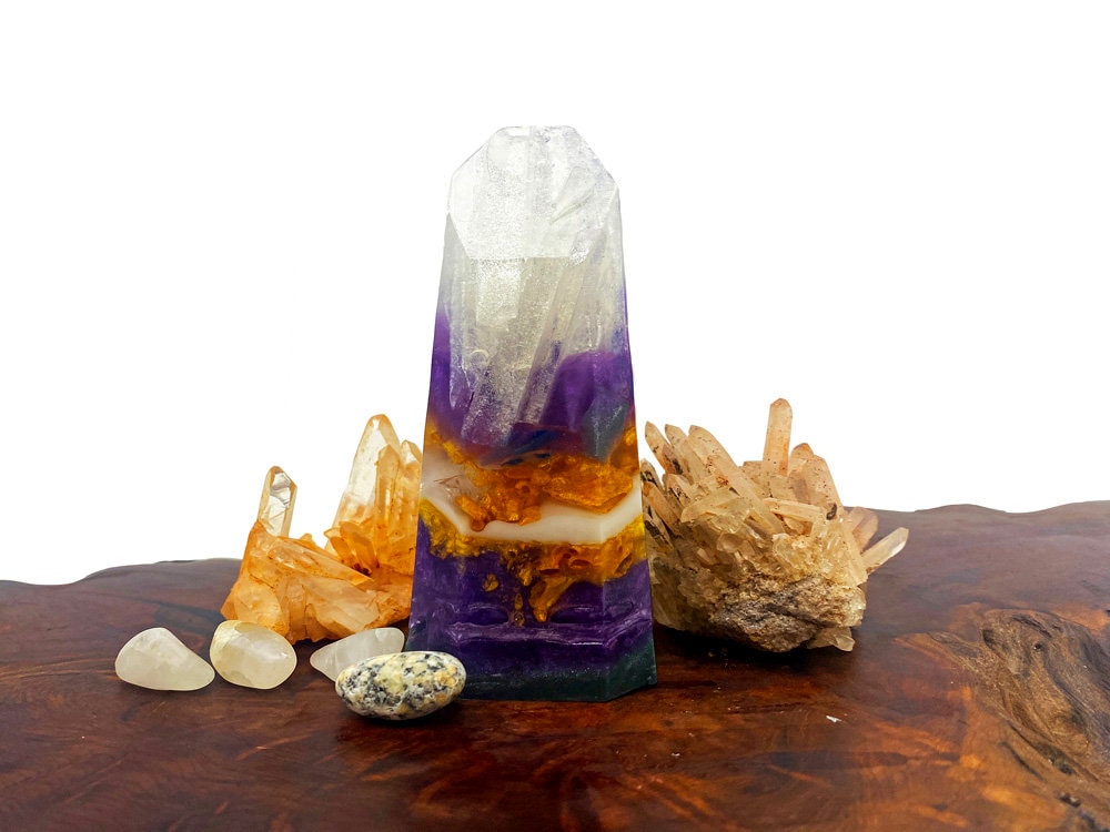 Amethyst Crystal Point - Artisan Made Hand/Bad Glycerin Seife | Brombeer Salbei Duftöl Duft Pm0006 Amethyst Crystal Point - Artisan Made Hand/Bad Glycerin Seife | Brombeer Salbei Duftöl Duft Pm0006 von Etsy - MooncraftApothecary