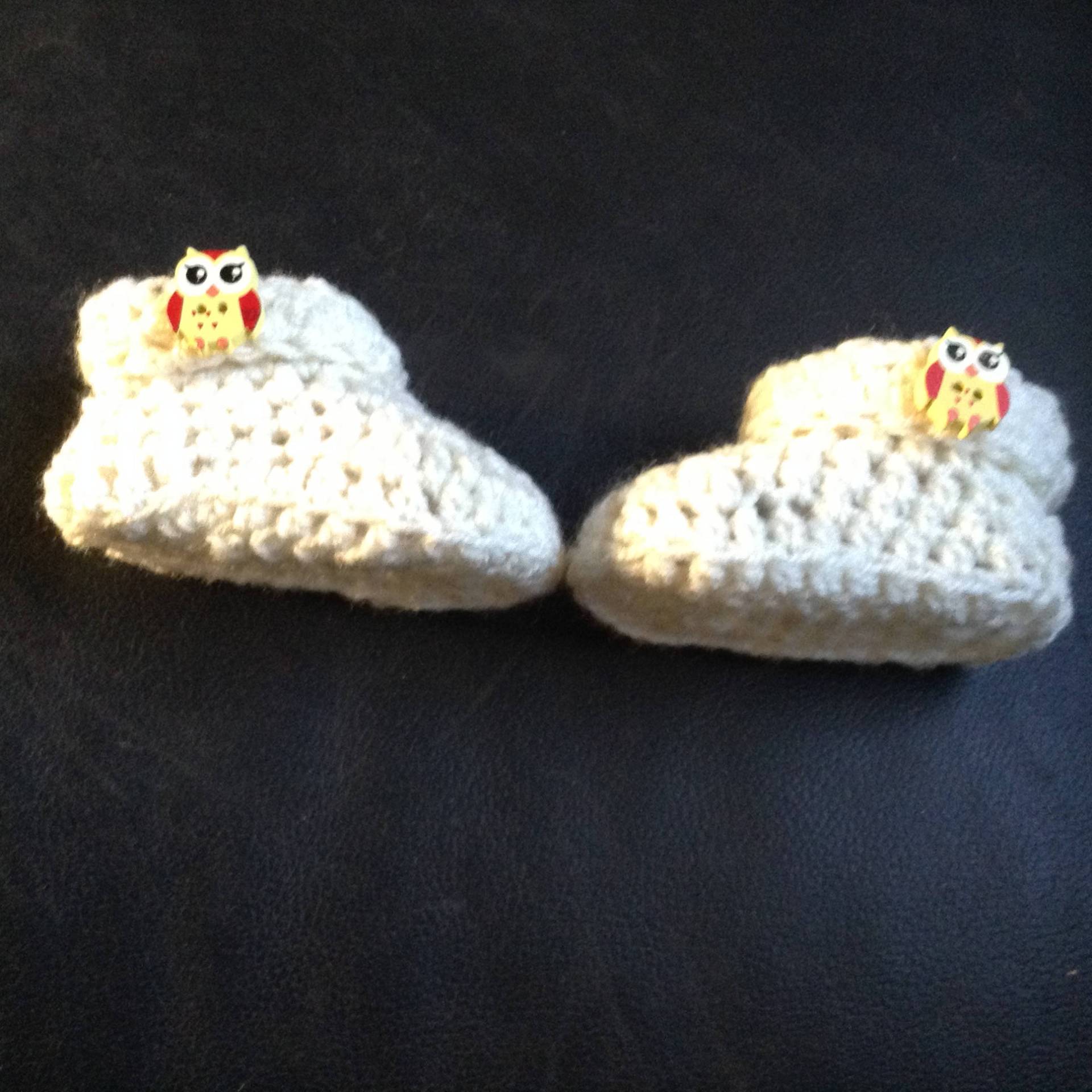 Sahne Bootie Mit Eulenknopf 0-3 Monate von Etsy - MoonwortMax
