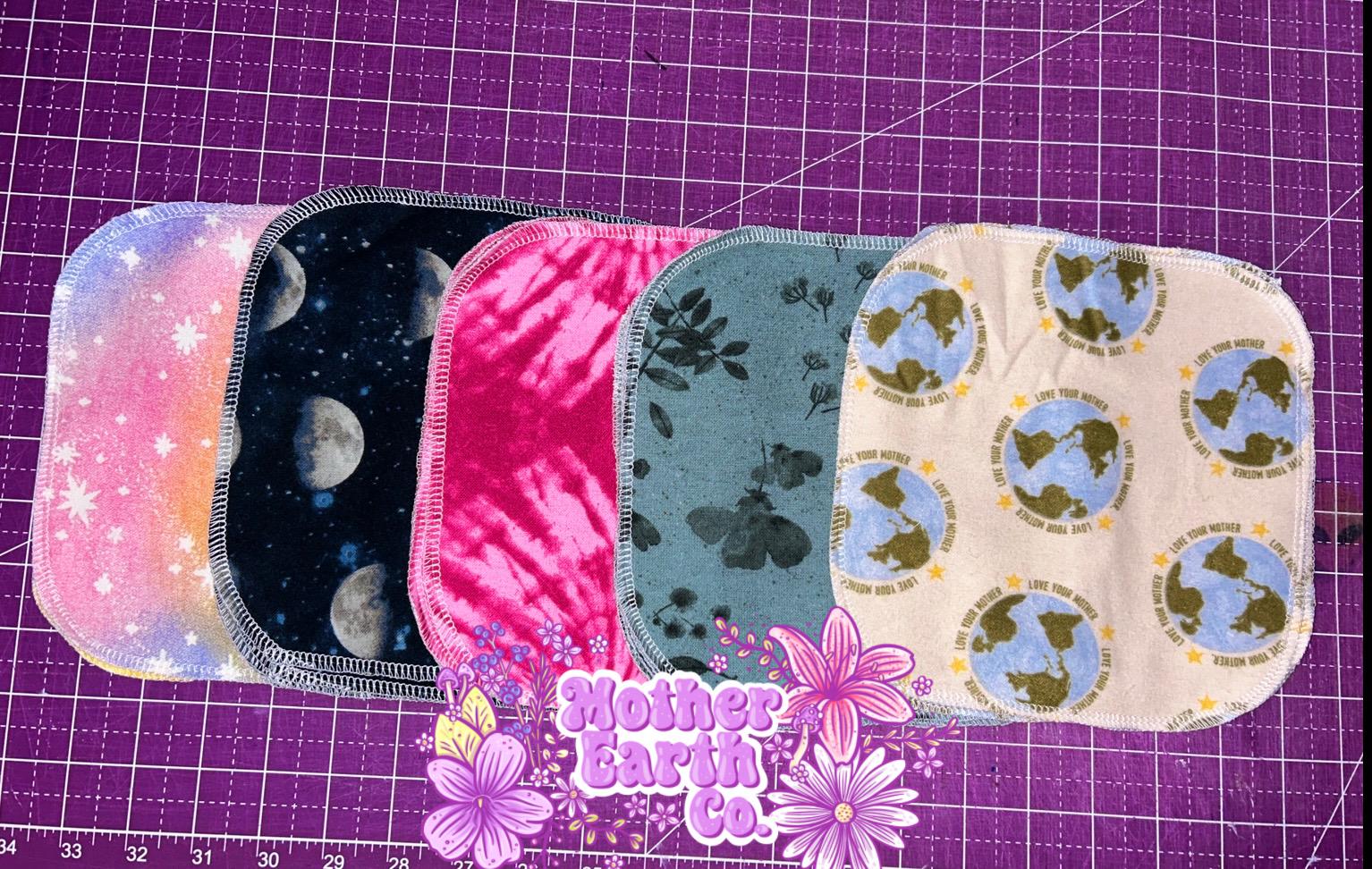 Feuchttücher || 2 Lagig Stoffservietten Familientuch Abschminktuch Taschentuch Wiederverwendbare Tücher Toilettenpapier 100% Baumwollflanell Feuchttücher || 2 Lagig Stoffservietten Familientuch Abschminktuch Taschentuch Wiederverwendbare Tücher Toilettenpapier 100% Baumwollflanell von Etsy - MotherEarthCompany