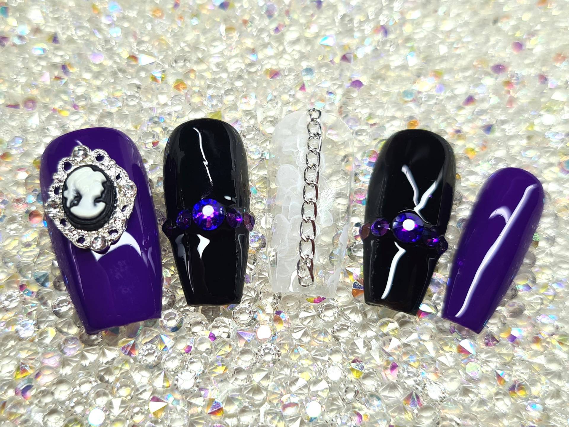 Press On Nails - Classic Vampire Press On Nails - Classic Vampire von Etsy - MrsSuNails