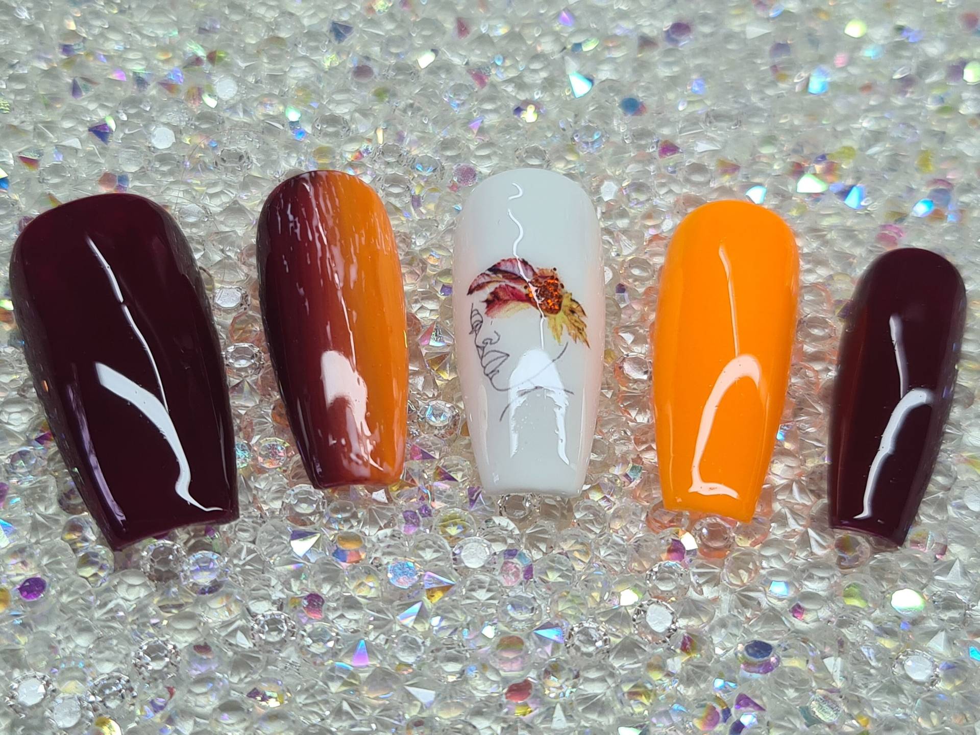 Vintage in Wünderschönen Farben - Press On Nails Vintage in Wünderschönen Farben - Press On Nails von Etsy - MrsSuNails