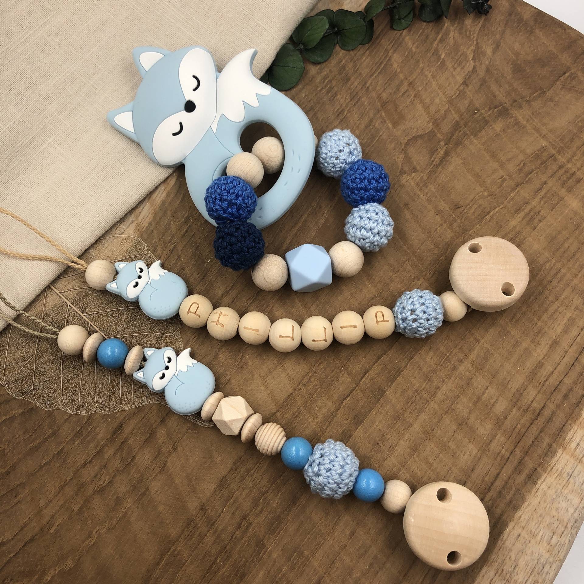 Schnullerkette Mit Name | Greifling Greifring Fuchs Blau Baby Junge Mädchen Geburtsgeschenk Babygeschenk Silikon Taufe Schnullerkette Mit Name | Greifling Greifring Fuchs Blau Baby Junge Mädchen Geburtsgeschenk Babygeschenk Silikon Taufe von Etsy - Mullitante
