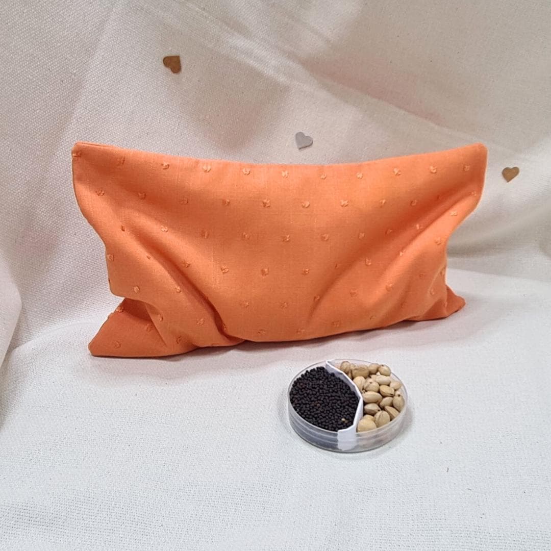 Dotty-Collection Orange Wärmekissen Mit Waschbarer Außenhülle Für Wohligwarme Wintertage. Waschbar. Kirschkerne Rapssamen Dotty-Collection Orange Wärmekissen Mit Waschbarer Außenhülle Für Wohligwarme Wintertage. Waschbar. Kirschkerne Rapssamen von Etsy - MyEllmar