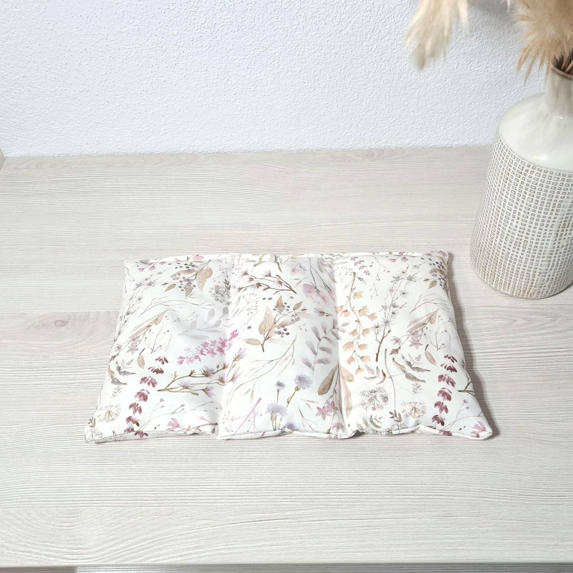 Wärmekissen Mit 3 Kammern Personalisierbar Und Waschbarer Oder Geschlossener Außenhülle. Füllung Kirschkerne, Rapssamen Dinkelkörner von Etsy - MyEllmar