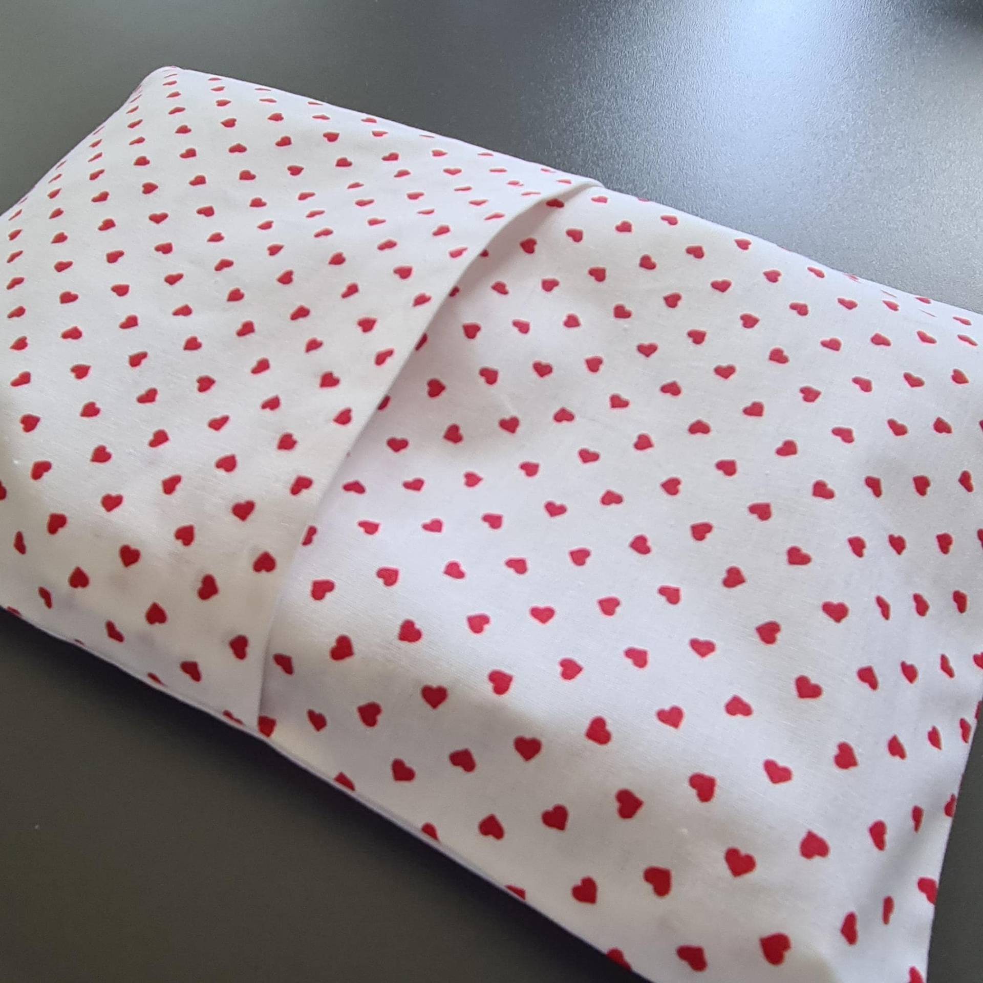 Wärmekissen Mit Waschbarer Außenhülle Kleine Rote Herzen. Als Kältekissen Anwendbar. Kirschkerne Rapssamen Dinkelkörner, Personalisierbar Wärmekissen Mit Waschbarer Außenhülle Kleine Rote Herzen. Als Kältekissen Anwendbar. Kirschkerne Rapssamen Dinkelkörner, Personalisierbar von Etsy - MyEllmar