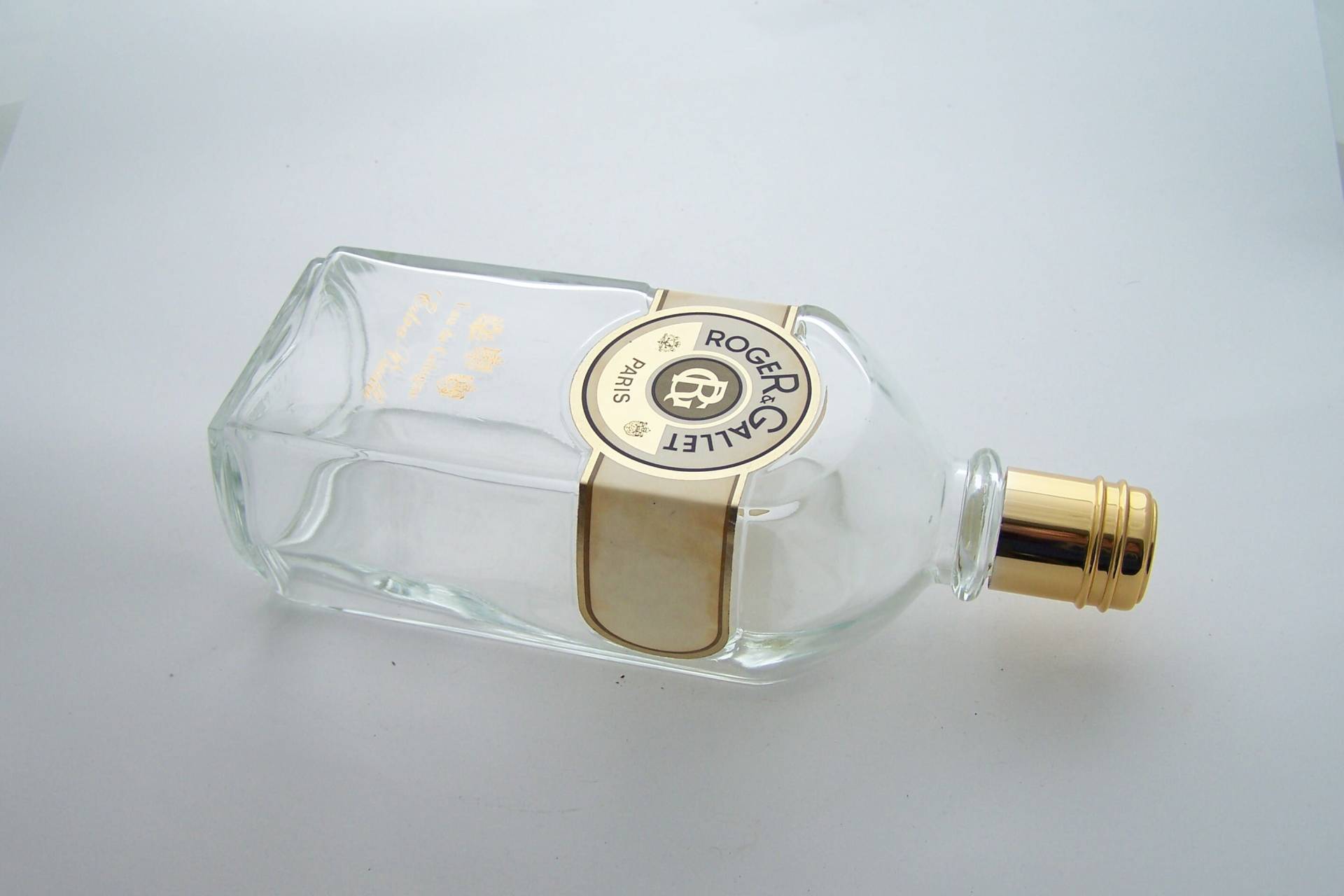Große Leere Flasche Eau De Cologne Extra Old Roger & Gallet 800 Ml Vintage Made in France von Etsy - MyFrenchIdeedAntique