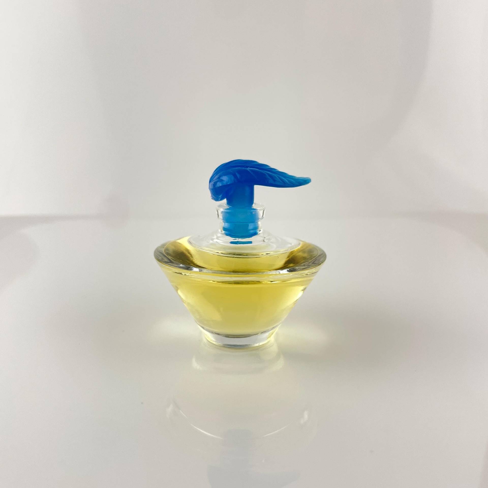 Aramis Havana Pour Elle Vintage Mini Parfüm 0, 3 Oz | 3, 5 Ml Reines Aramis Havana Pour Elle Vintage Mini Parfüm 0, 3 Oz | 3, 5 Ml Reines von Etsy - MyLittleScents