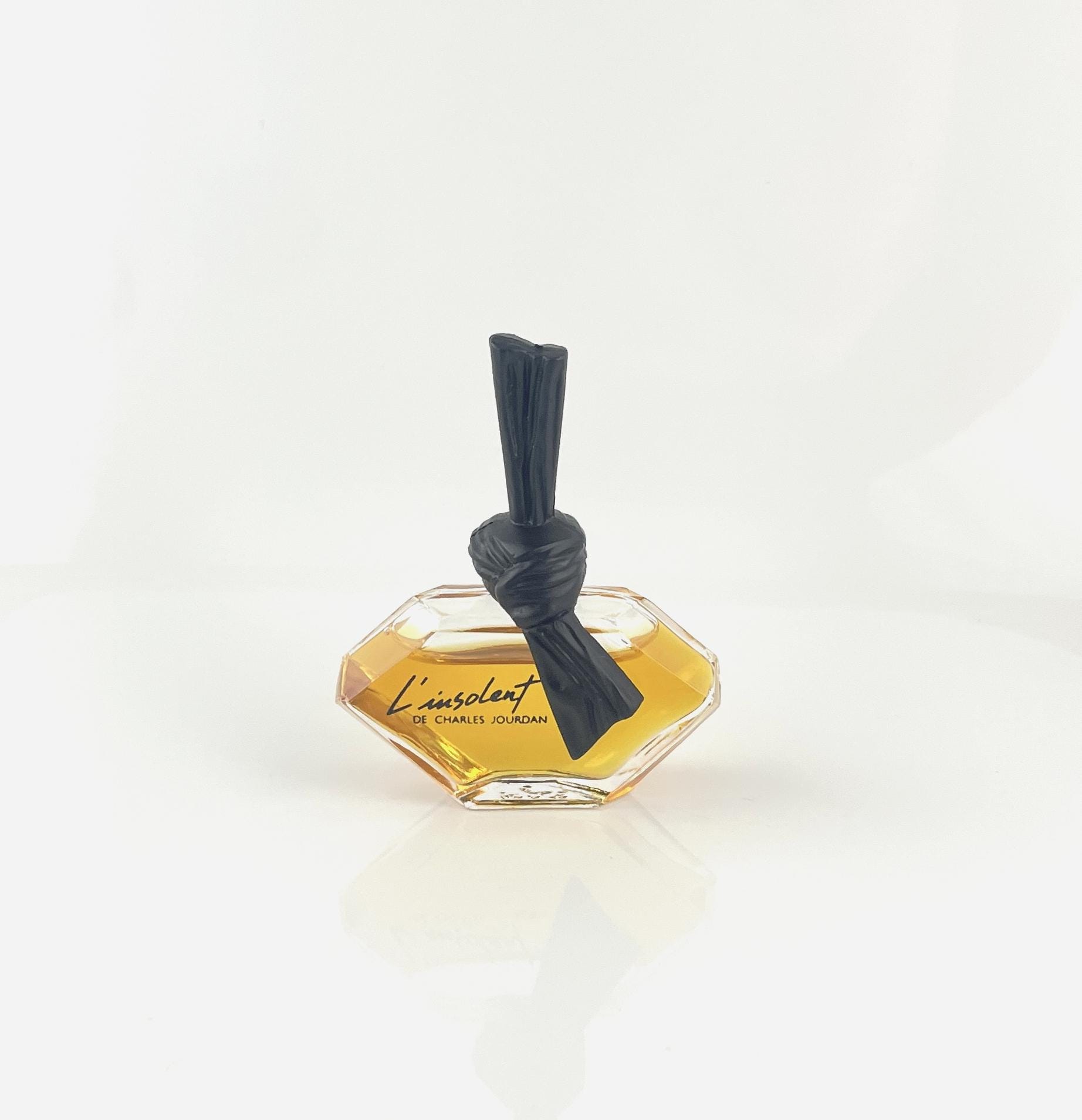 Charles Jourdan L'insolent Vintage Mini Perfume 0, 12 Oz 3, 7 Ml Eau De Toilette Charles Jourdan L'insolent Vintage Mini Perfume 0, 12 Oz 3, 7 Ml Eau De Toilette von Etsy - MyLittleScents