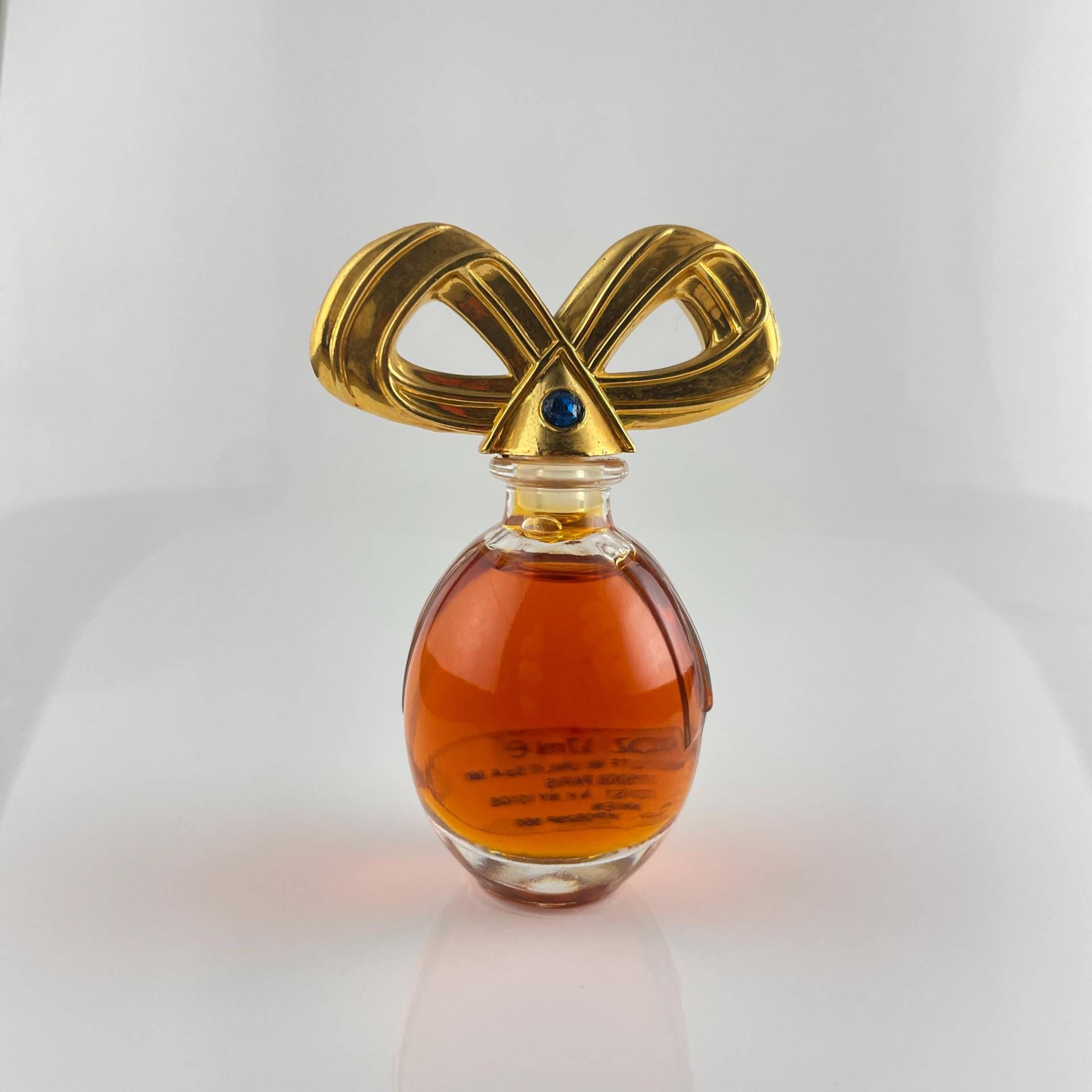 Elizabeth Taylor Diamonds & Sapphires Vintage Parfüm Flasche Reines 3, 7 Ml von Etsy - MyLittleScents