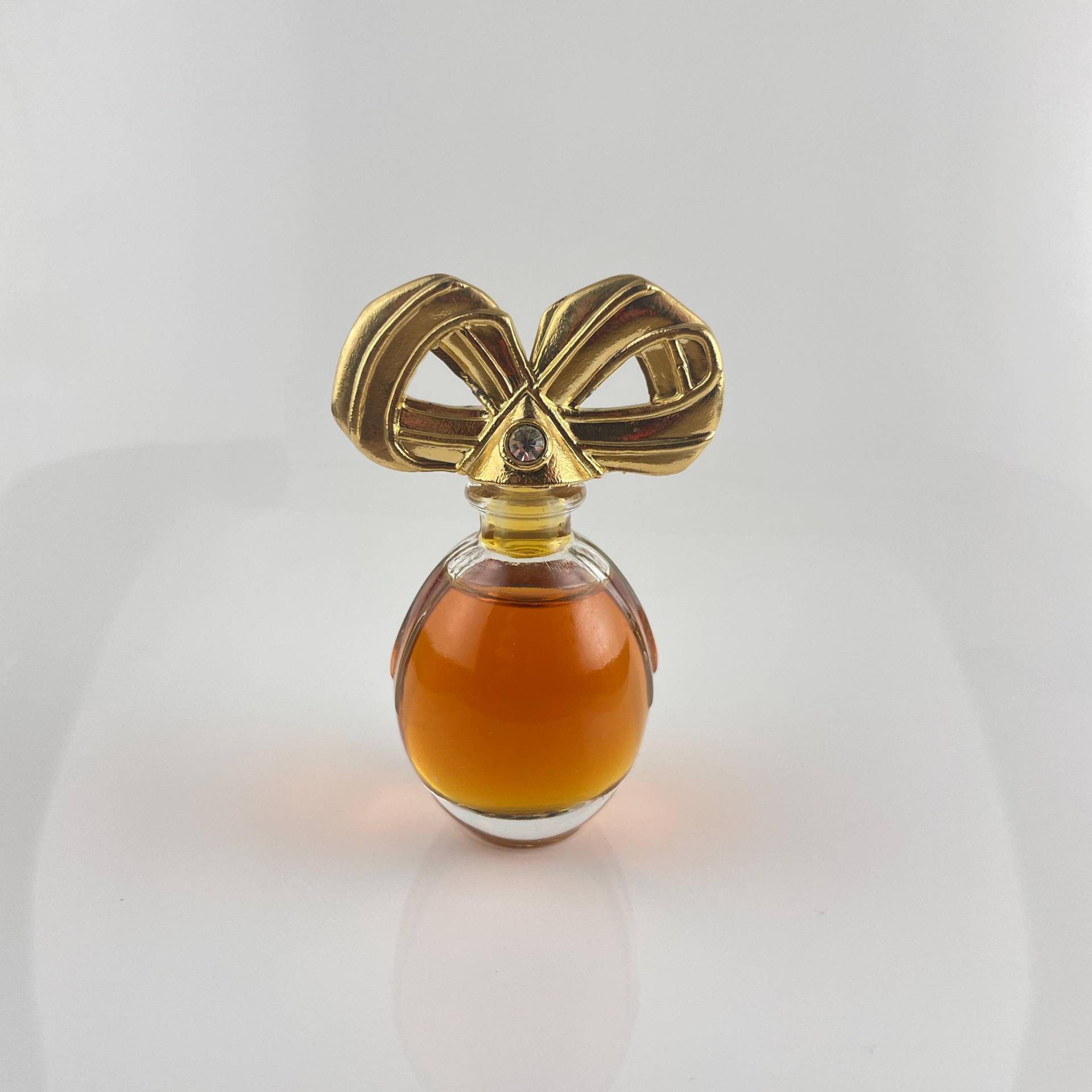 Elizabeth Taylor White Diamonds Vintage Mini Parfüm Flasche 0.12 Oz 3, 7 Ml Eau De Toilette von Etsy - MyLittleScents