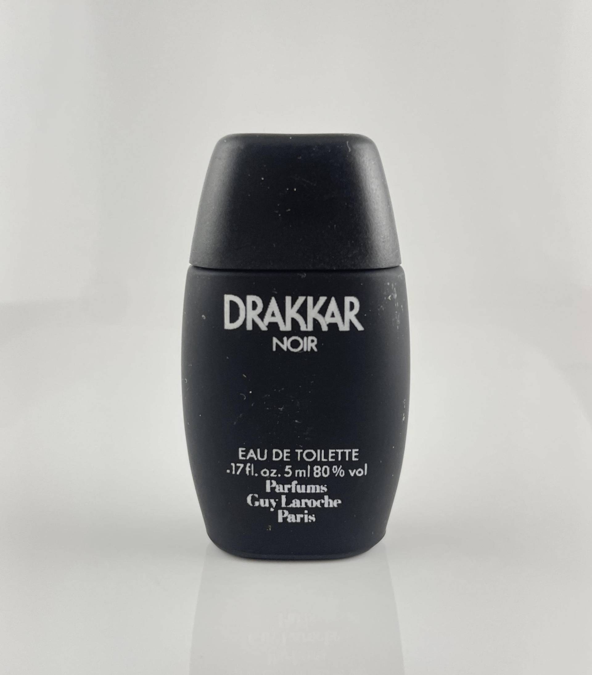 Guy Laroche Drakkar Noir Vintage Parfüm Miniflasche 0, 5 Ml 5 Eau De Toilette Miniatur von Etsy - MyLittleScents